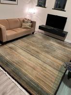 Groot vloerkleed 2,45x3.07m - Zuidlaren, Huis en Inrichting, Stoffering | Tapijten en Kleden, Gebruikt, Beige, Ophalen of Verzenden