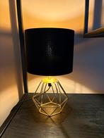 Moderne tafellamp met zwarte kap, Ophalen of Verzenden, Zo goed als nieuw, Metaal, Minder dan 50 cm