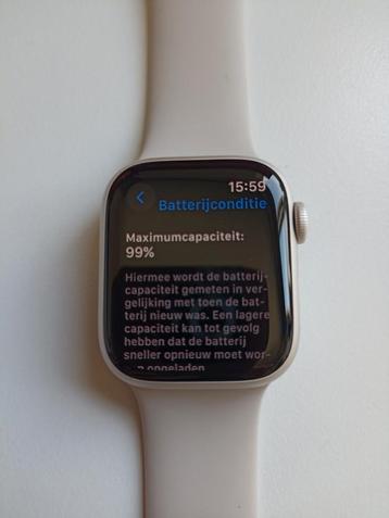 Apple Watch Series 8 Starlight 41 mm. Max. capaciteit 99%! beschikbaar voor biedingen