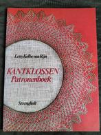 Leny Kolbe van Rijn - Kantklossen Patronenboek, Hobby en Vrije tijd, Kantklossen, Ophalen of Verzenden, Zo goed als nieuw, Boek of Tijdschrift