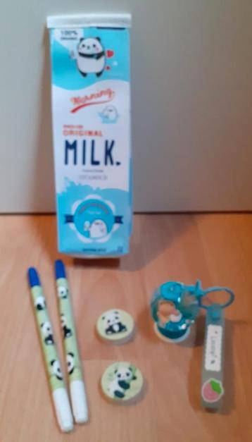 Schattige Kawaii Panda etui met toebehoren  beschikbaar voor biedingen
