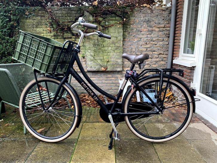 Corina U4 28 inch damesfiets, Fietsen en Brommers, Fietsen | Dames | Damesfietsen, Zo goed als nieuw, Overige merken, Versnellingen