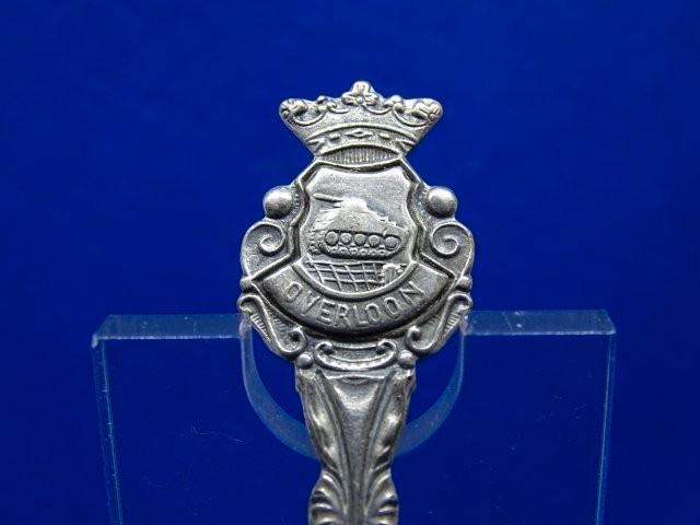 Lepeltje: Overloon, Antiek en Kunst, Antiek | Bestek, Verzenden