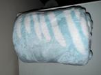 Mooie blauw witte deken, Nieuw, Ophalen of Verzenden, Deken, 100 cm of meer