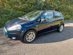 ️ Zeer nette Fiat punto met nw apk en nw d riemset ️, Auto's, 1242 cc, 4 cilinders, Bedrijf, Handgeschakeld