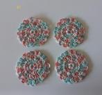 B1. 16 gehaakte onderzetters verschillende kleuren,, Hobby en Vrije tijd, Breien en Haken, Ophalen of Verzenden, Nieuw, Haken