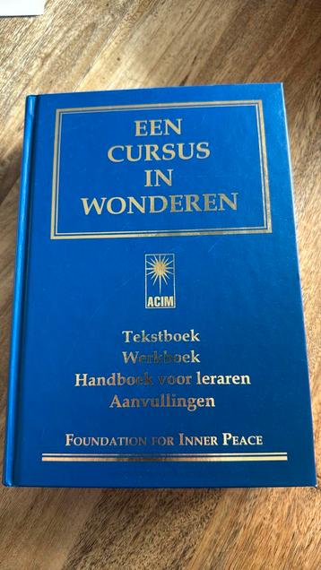 Een cursus in wonderen beschikbaar voor biedingen
