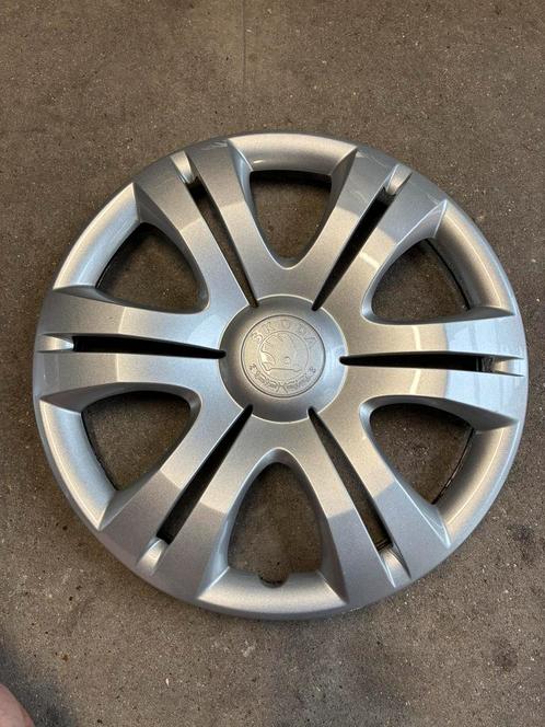 Wieldop Skoda Fabia, Auto diversen, Wieldoppen, Gebruikt, Ophalen of Verzenden