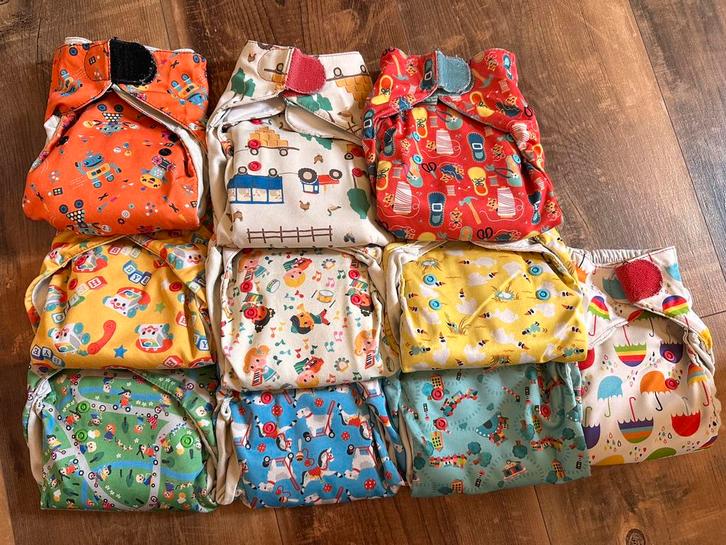 Wasbare luiers pakket + emmer, Kinderen en Baby's, Babykleding | Overige, Zo goed als nieuw, Jongetje of Meisje, Ophalen