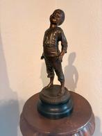 Bronzen beeld, Ophalen