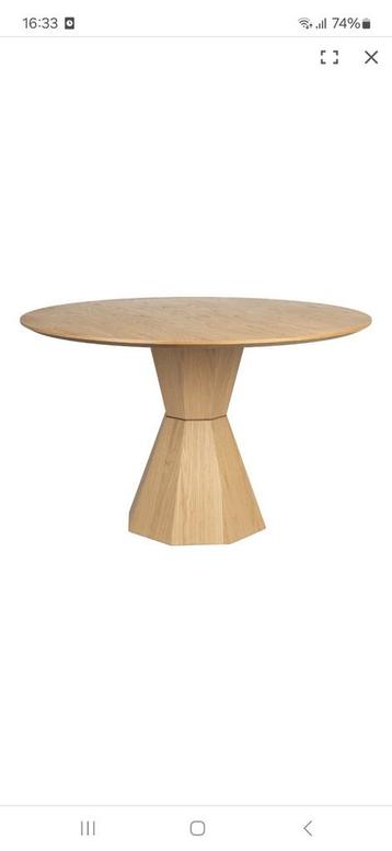 ronde eetkamertafel van ZUIVER, type LOTUS Naturel Ø 120cm beschikbaar voor biedingen