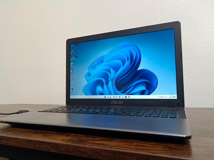 Asus i7 Gaming/Multimedia Laptop, Computers en Software, Windows Laptops, Zo goed als nieuw, 15 inch, HDD, SSD, 2 tot 3 Ghz, 8 GB