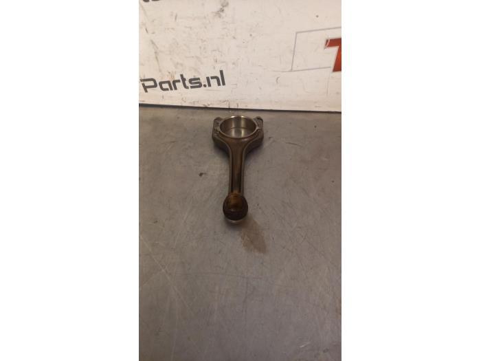 Drijfstang van een Volkswagen Golf, Auto-onderdelen, Motor en Toebehoren, Volkswagen, Gebruikt, 3 maanden garantie, Ophalen of Verzenden