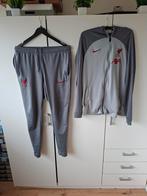 Liverpool trainingspak             maat M, Kleding | Heren, Sportkleding, Ophalen of Verzenden, Zo goed als nieuw, Voetbal