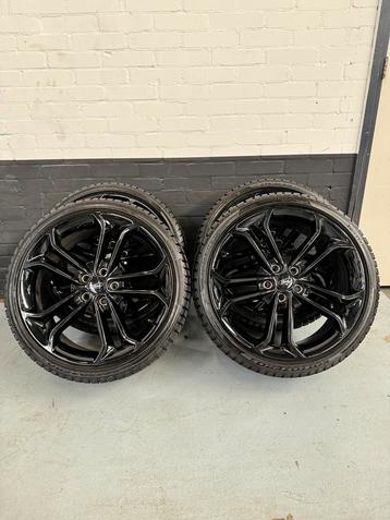 Winterset Ford Focus 19 inch OEM Pirelli winterbanden