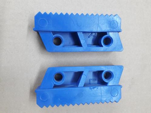 Nieuwe Solide Trapvoeten voor- en of achterzijde 100 mm, Doe-het-zelf en Verbouw, Gereedschap | Handgereedschap, Nieuw, Ophalen of Verzenden