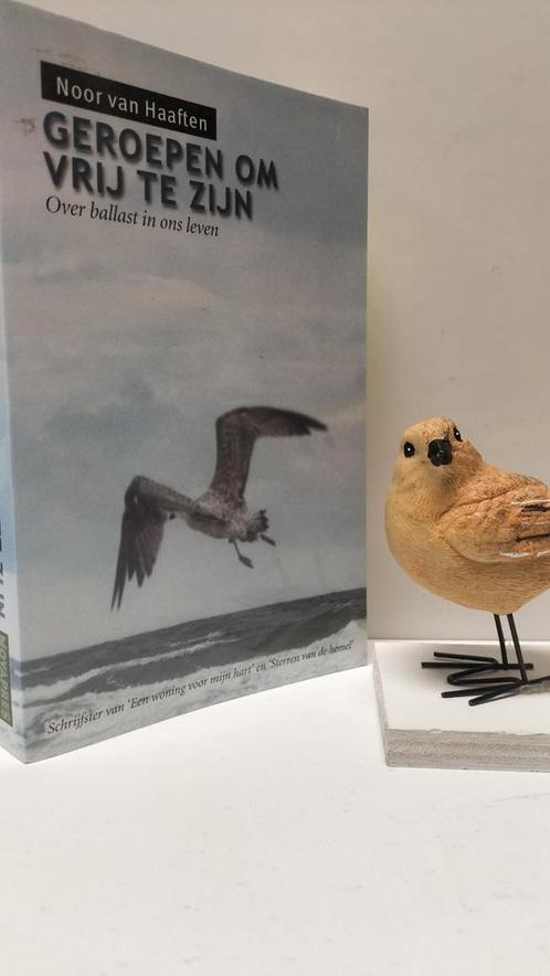 Haaften, Noor van; Geroepen om vrij te zijn, Boeken, Godsdienst en Theologie, Gelezen, Ophalen of Verzenden