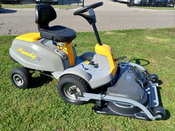 Stiga Ready gebruikt, met compleet nieuw maaidek 85cm mulch beschikbaar voor biedingen