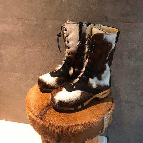Koeienhuid laarzen maat 37, Kleding | Dames, Schoenen, Zo goed als nieuw, Ophalen of Verzenden