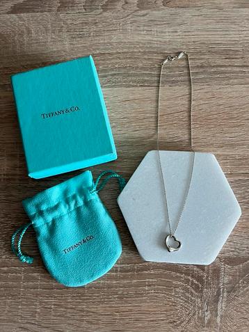 Tiffany & Co Open Heart ketting