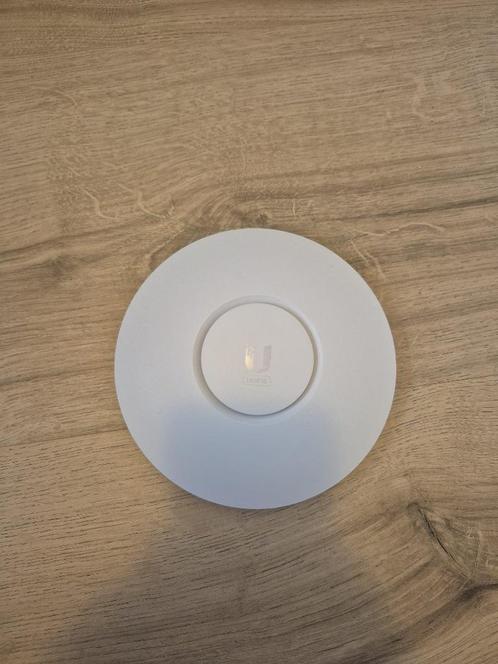 2x Ubiquiti UniFi 6 Lite – Nieuw in doos – Compleet, Computers en Software, Accesspoints, Nieuw, Ophalen of Verzenden