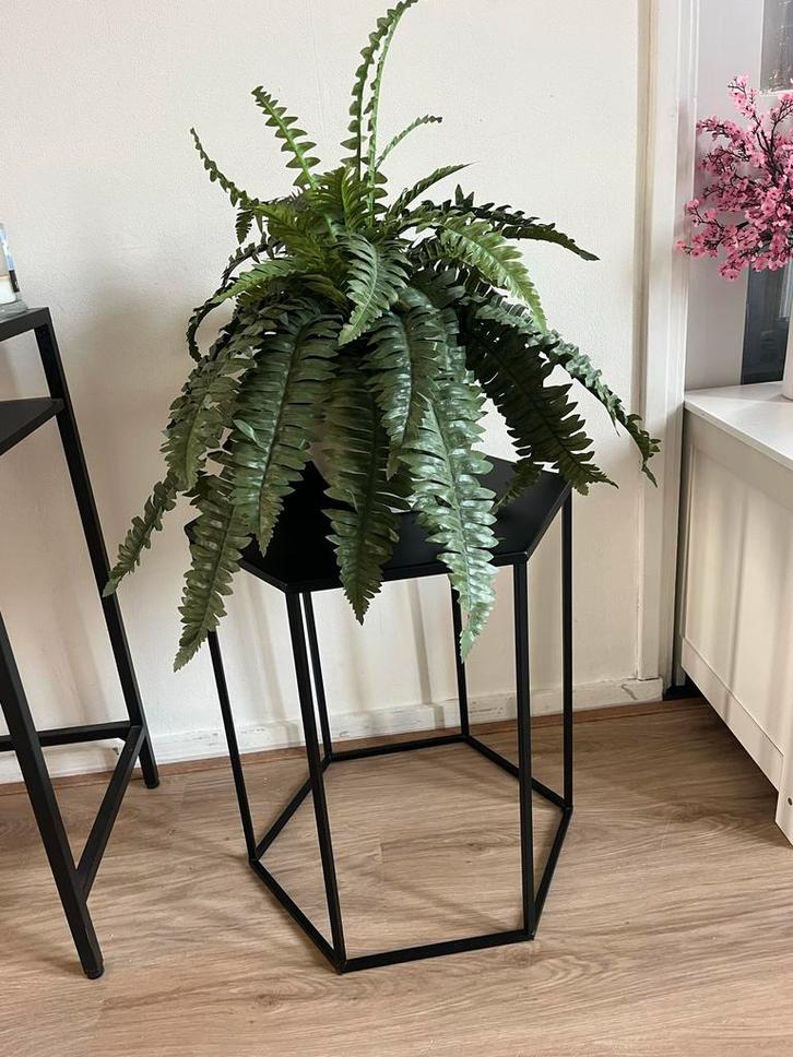 Moderne Zwarte Zeshoekige Bijzettafel, Huis en Inrichting, Tafels | Bijzettafels, Gebruikt, Rechthoekig, 45 tot 60 cm, Minder dan 55 cm