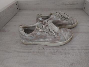Paradise zilverkleurige sneaker maat 31 beschikbaar voor biedingen