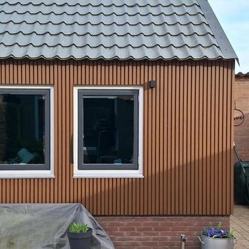 Composiet gevelbekleding Rhombus profiel Teak. Grote lengte. beschikbaar voor biedingen