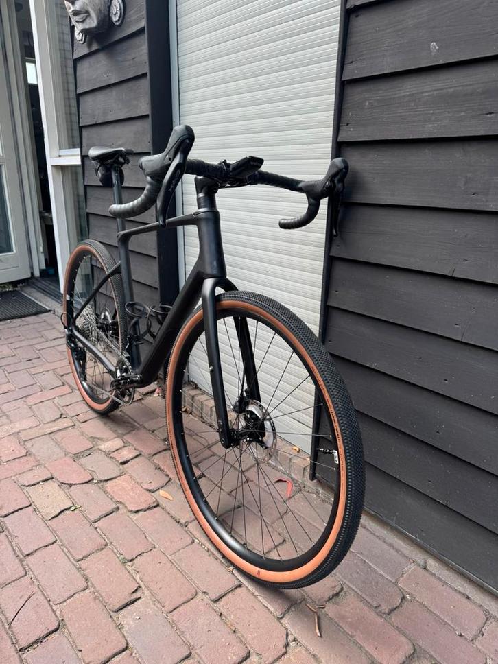CUBE NUROAD C:62 ONE CARBON/GLOSS, Fietsen en Brommers, Fietsen | Racefietsen, Nieuw, Overige merken, Meer dan 20 versnellingen