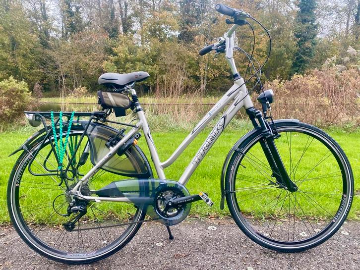 TREK NAVIGATO T-500 DAMESFIETS, Fietsen en Brommers, Fietsen | Dames | Sportfietsen en Toerfietsen, Zo goed als nieuw, Overige merken