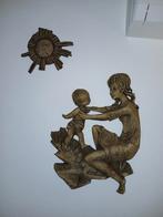 Moeder en kind in de zon, Vrouwelijk