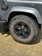 Originele set zwarte Land Rover Defender velgen/banden, Ophalen, Overige, Gebruikt, 16 inch