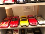 5 stuks. 1:18.  Ferrari en Jaguar !  Burago !, Hobby en Vrije tijd, Modelauto's | 1:18, Ophalen of Verzenden, Zo goed als nieuw