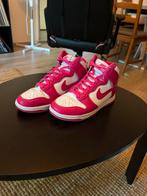 Nike Dunk High Pink Prime - Limited Edition!, Kleding | Dames, Schoenen, Verzenden, Nike, Roze, Sneakers of Gympen