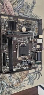 Moederbord | Gigabyte GA-H110M-DS2-CF, Computers en Software, Moederborden, Ophalen of Verzenden, Zo goed als nieuw, DDR4