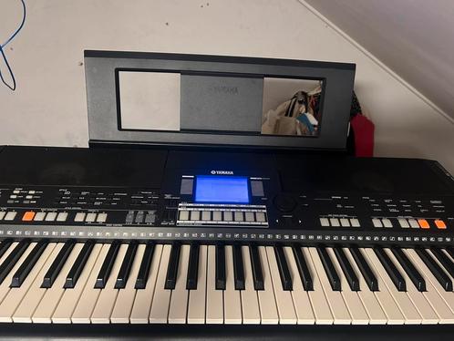 Keyboard Yamaha PSR S550., Muziek en Instrumenten, Keyboards, Ophalen of Verzenden