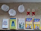 Zuru Mini Brand Books 2 boekjes, boekenlegger en kopjes, Verzamelen, Poppenhuizen en Toebehoren, Ophalen of Verzenden, Zo goed als nieuw