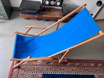 Comfortable Strandstoel blauw houten frame 88x115 cm beschikbaar voor biedingen