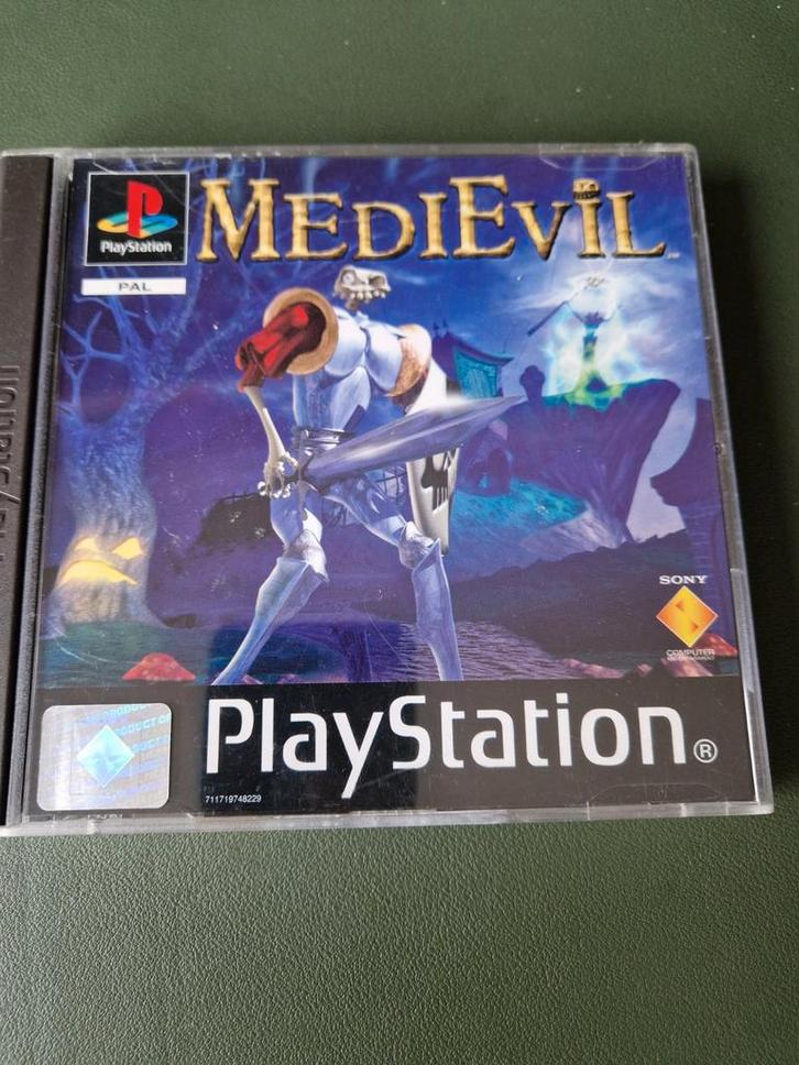 Medievil PS1 - Klassieker voor de PlayStation!, Spelcomputers en Games, Games | Sony PlayStation 1, Gebruikt, Avontuur en Actie