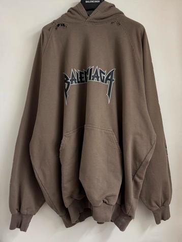 Balenciaga Metal Hoodie Taupe Licht Bruin Oversized Maat 1 beschikbaar voor biedingen