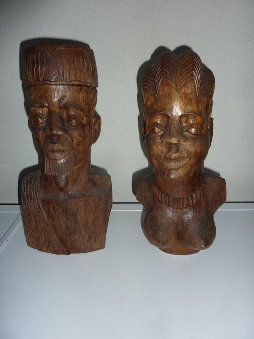 2 Beelden, houtsnijwerk., Antiek en Kunst, Kunst | Beelden en Houtsnijwerken, Ophalen of Verzenden