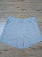 Korte joggingbroek Hema grijs maat L, Kleding | Dames, Pyjama's, Hema, Verzenden, Zo goed als nieuw, Maat 42/44 (L)