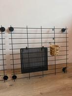 2 leuke wandrekjes met bakjes en clipjes, Huis en Inrichting, Woonaccessoires | Overige, Ophalen, Zo goed als nieuw