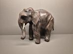 Mooi gedetailleerd beeld van een olifant van Leer, Antiek en Kunst, Ophalen of Verzenden