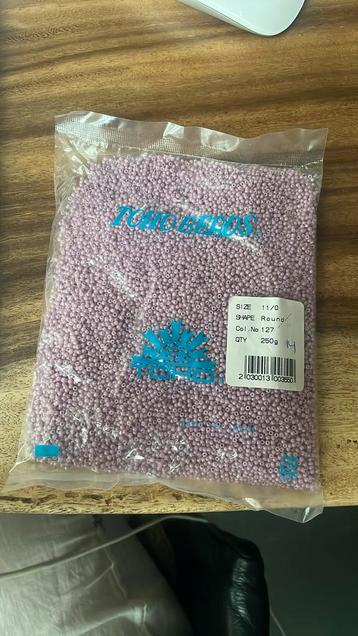 Toho 11/0 127 kleur beschikbaar voor biedingen