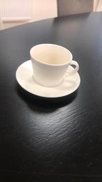 Iittala kop en schotel, Verzamelen, Ophalen, Gebruikt, Porselein, Kop en/of schotel