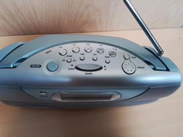 Mooie Grundig Music Boy 71 4 banden RDS  beschikbaar voor biedingen