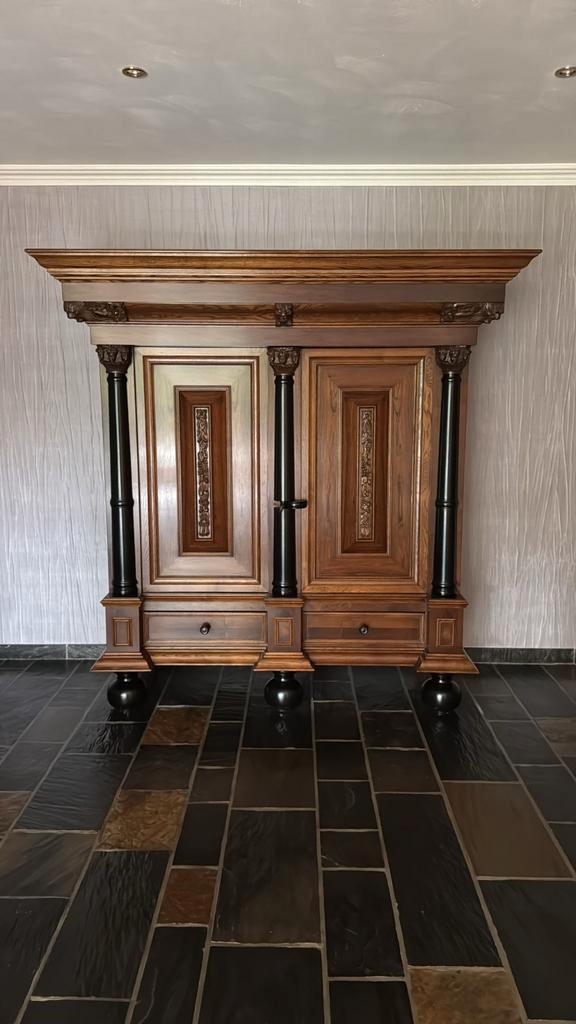Groenlose Ranken Kast / Kolomkast, Antiek en Kunst, Antiek | Meubels | Kasten, Ophalen
