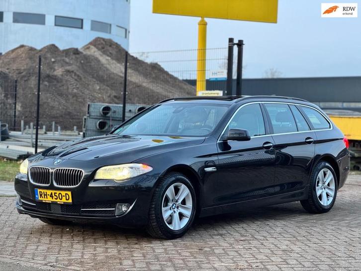 BMW 5-serie Touring 530xd High Executive|HUD|ACC|SOFTCLOSE|M, Auto's, BMW, Bedrijf, Te koop, 5-Serie, 360° camera, 4x4, ABS, Achteruitrijcamera