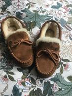 pantoffels warmbat australia, Bruin, Ophalen of Verzenden, Zo goed als nieuw, Pantoffels of Sloffen